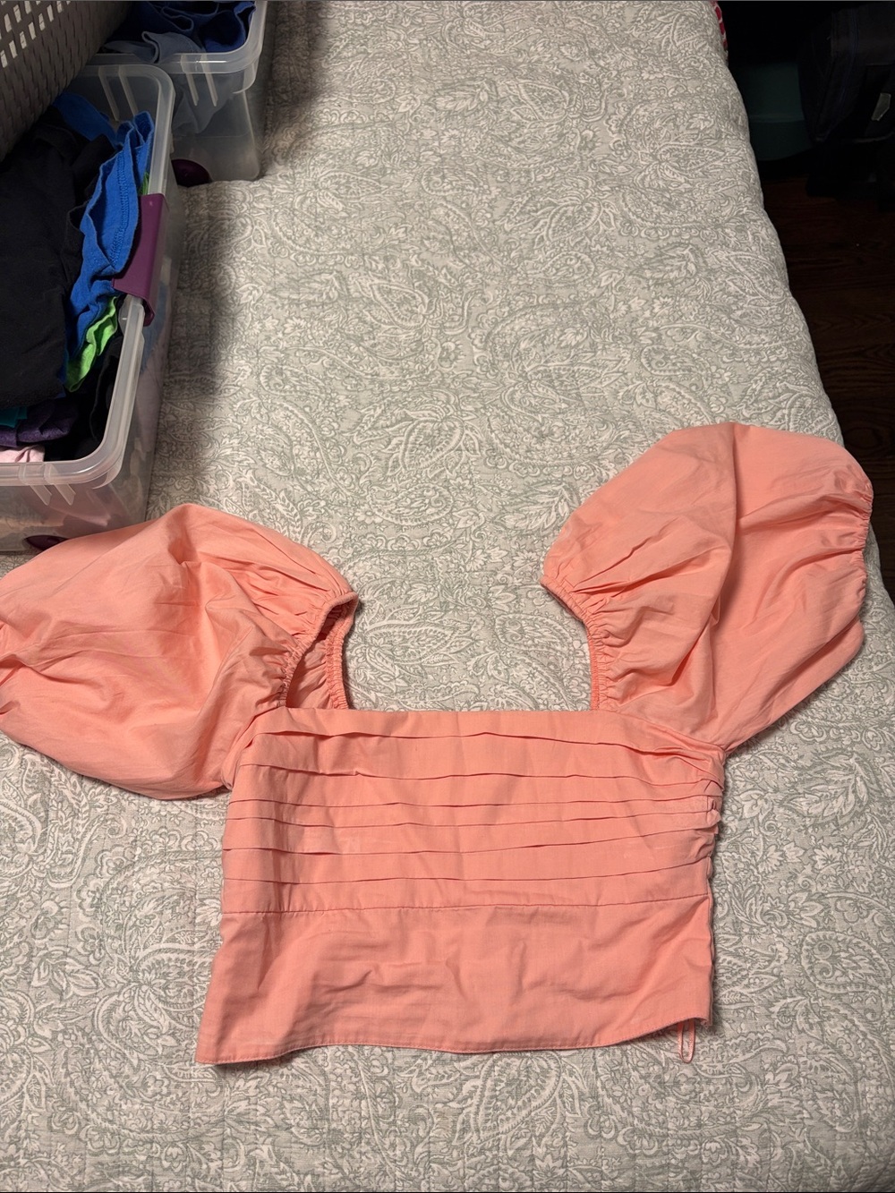 Abercrombie & Fitch Peach Puff-Sleeve Crop Top